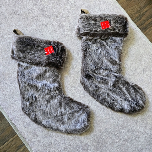 Wondershop Other - 🆕 Set of 2! 18"-20" Dark Brown Gray Faux Fur Christmas Holiday Stockings Furry